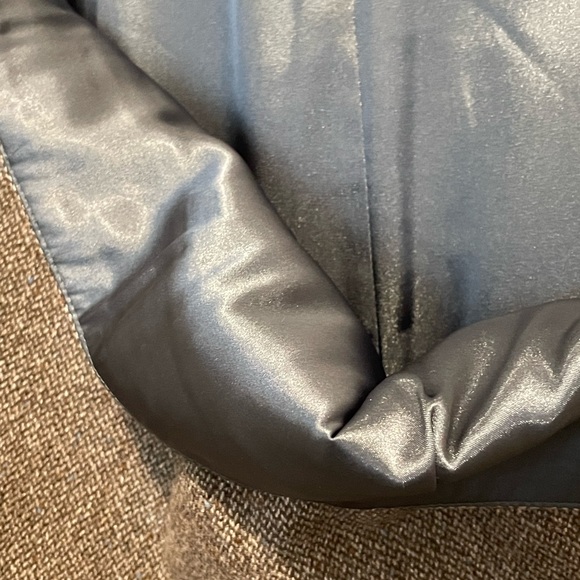 Beautiful brown tweed skirt by Ann Taylor LOFT. - Picture 3 of 7